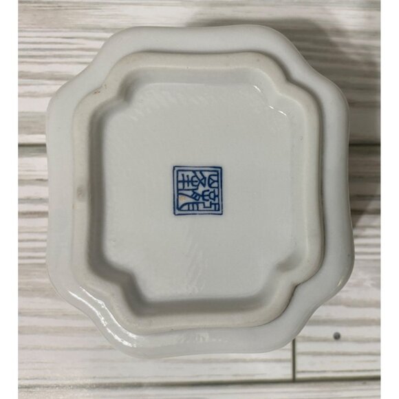 VTG Porcelain Takahashi Japan Floral Trinket Ring Box With Lid Blue - Picture 6 of 7